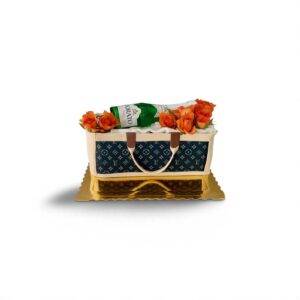 Tort urodzinowy z cukierni w Warszawie – ręcznie wykonany, dekoracyjny wypiek na każdą okazję