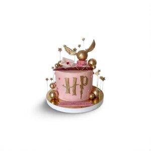 Tort urodzinowy z cukierni w Warszawie – ręcznie wykonany, dekoracyjny wypiek na każdą okazję