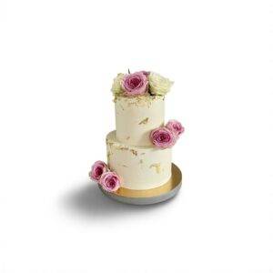 Tort weselny z różami