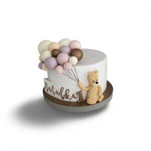 Tort urodzinowy z cukierni w Warszawie – ręcznie wykonany, dekoracyjny wypiek na każdą okazję