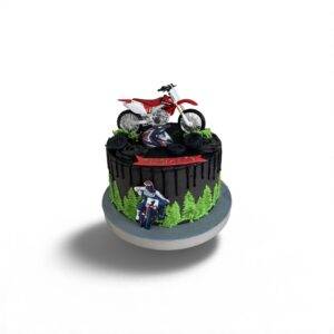 Tort urodzinowy z cukierni w Warszawie – ręcznie wykonany, dekoracyjny wypiek na każdą okazję