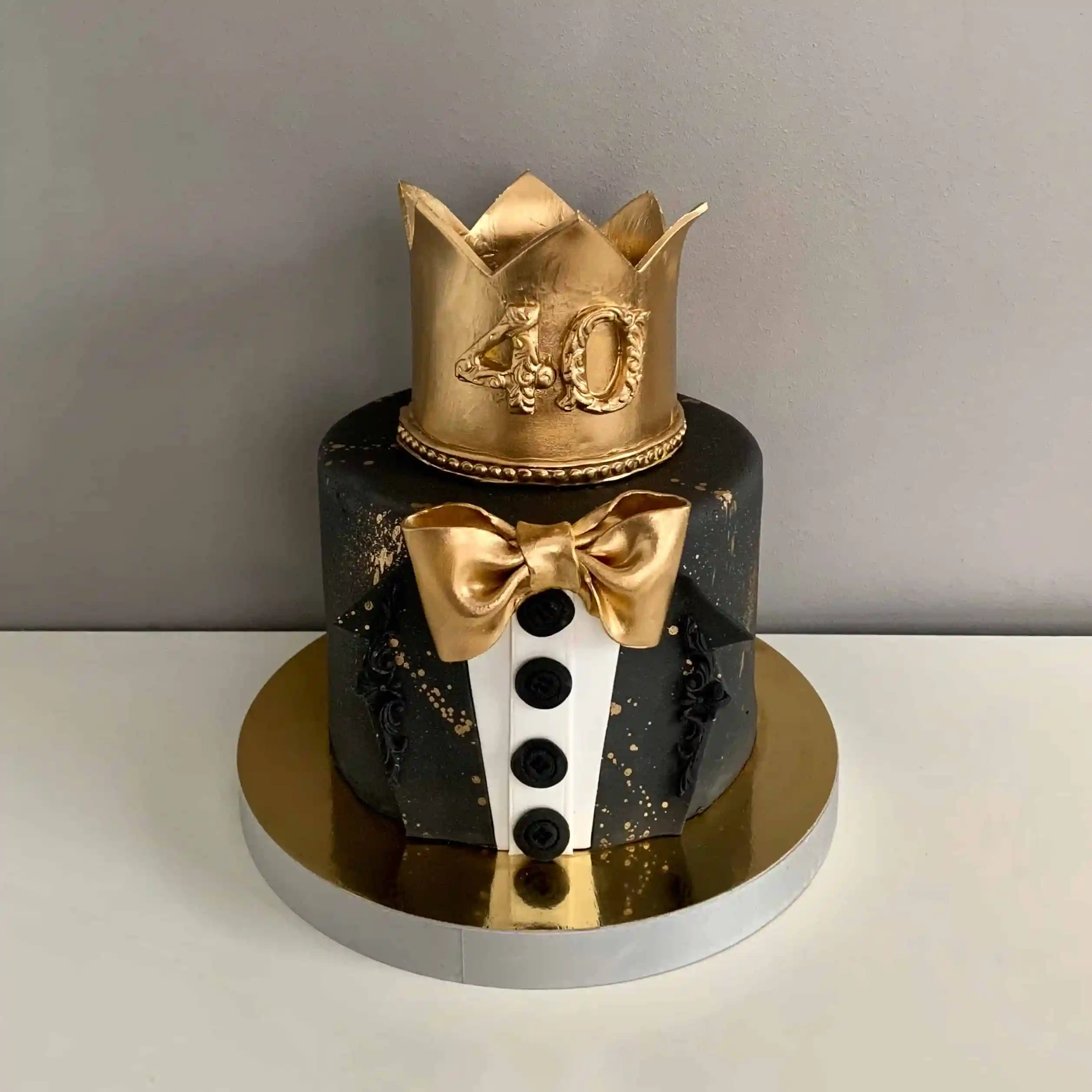 Tort z koroną dla faceta 1 Tort z koroną dla faceta